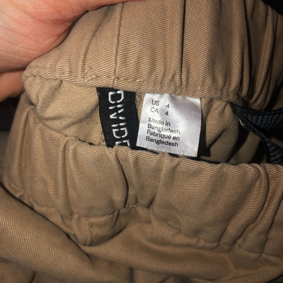 Cargo pants - Picture 2 of 2